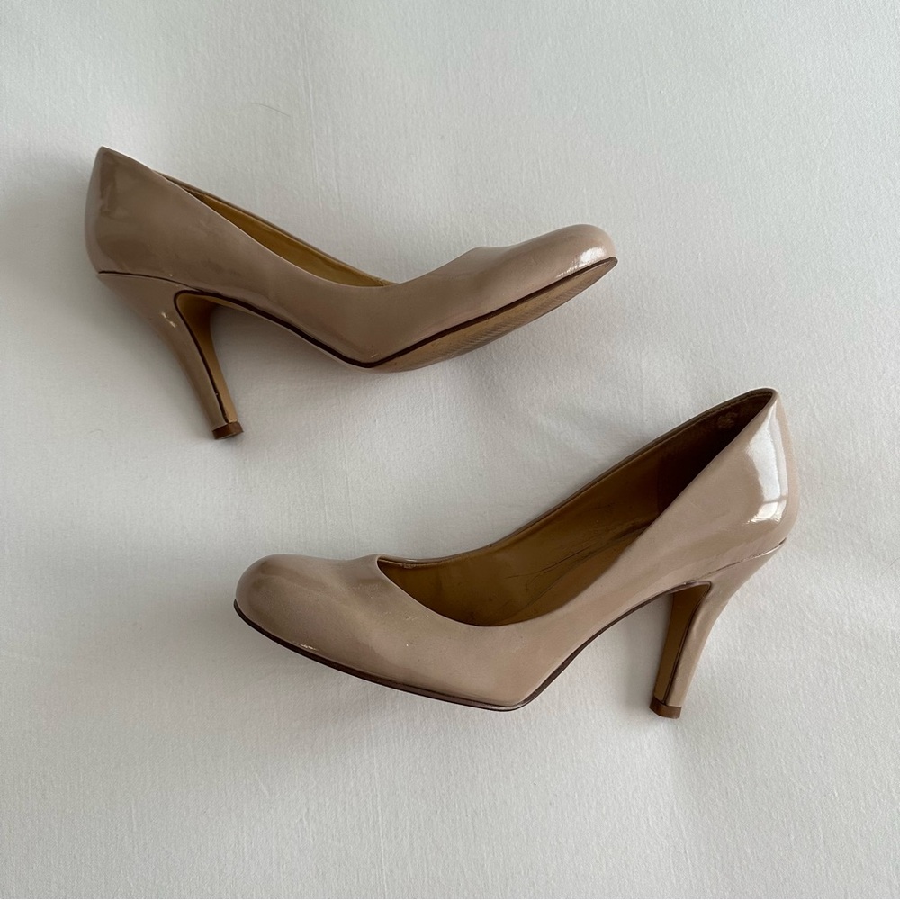 Nine West Ambitious Heels in Taupe